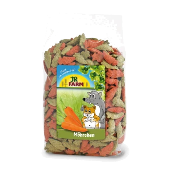 Un sac transparent de nourriture pour animaux colorée en forme de carottes et d'animaux, étiqueté "JR FARM Möhrrchen" avec des animaux de dessin animé.