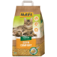 Eine Tüte MultiFit Corn Comfort Katzenstreu mit zwei getigerten Katzen, die Klumpenbildung, staubfrei und biologisch abbaubare Eigenschaften hervorhebt.