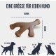 Braunes, knochenförmiges Hundespielzeug (180mm x 100mm) mit Hundesilhouetten für Gewichtskategorien und Text: "EINE GRÖSSE FÜR JEDEN HUND."