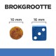 Afbeelding die een vergelijking van huisdier voedselgrootte toont: een 10 mm ronde traktatie naast een 16 mm blauwe dobbelsteen, gelabeld 'BROKGROOTTE.'