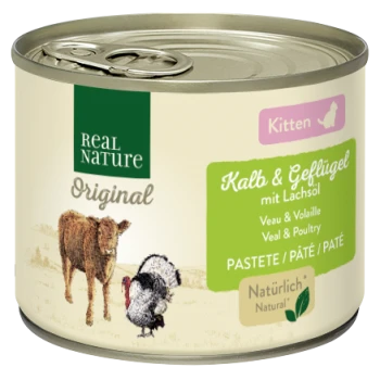 Dosenkatzenfutter für Kätzchen mit der Aufschrift "Real Nature Original," mit Kalbfleisch und Geflügel mit Lachsöl, in einem pastellfarbenen Design.
