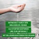 Eine Hand gießt Wasser mit grünen Kästchen, die sagen: "By Dr. Rehms," "Für Start und Pflege," "Milliarden von Bakterien pro Gramm."
