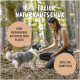 Eine Frau spielt mit einem Hund und einem blauen Ball im Wald. Text-Hervorhebungen: "BPA-freies Naturgummi", "Kein Plastik oder Toxine", "Ideal für die Zahnpflege."