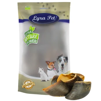 Lyra Pet Nature Power Haustierfutterverpackung mit einem beigen Beutel, der Bilder eines Hundes, einer Katze und eines Greyhounds sowie Schalen-Snacks zeigt.