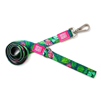 Bunte Hundeleine mit tropischem Blattmuster, pinken "Max & Molly Urban Pets"-Etiketten und Metallverschluss.