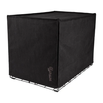 Schwarze Haustierkäfigabdeckung mit einem Drahtgestell, mit dem Logo 'DISTRICT 70' auf der Vorderseite.