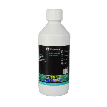 Silbermann Flüssigreinigerflasche, 500 ml, mit einem schwarzen Etikett, das Gebrauchsanweisungen zur Erhaltung von klarem Wasser in Aquarien enthält.