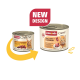Twee blikken Animonda Carny kattenvoer met nieuw ontwerp label, met rundvlees, kip en eendenhartjes, en een afbeelding van een kat.