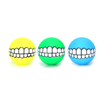 Drei bunte Gummibälle in Gelb, Grün und Blau, jeder mit einem cartoonhaften lächelnden Mund mit großen weißen Zähnen.