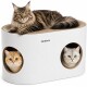 Weißes ovales Katzenhaus/Kratzbett mit einer Oberseite aus Wellpappe, zwei runden seitlichen Eingängen und 'PetRhein'-Logo auf der Vorderseite.