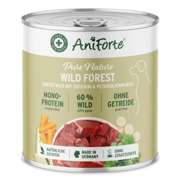 Dosen-Hundefutter mit der Bezeichnung "AniForte PureNutri Wildforest", das eine Zeichnung eines Elches zeigt, mit Text, der angibt, dass es frisches Wild und Gemüse enthält.