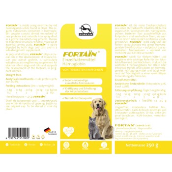 Fortain® Haustierergänzungs-Verpackung mit einem Hund und einer Katze. Wichtige Details sind Rohprotein 92%, Eisen 0,28% und Fütterungsanweisungen.