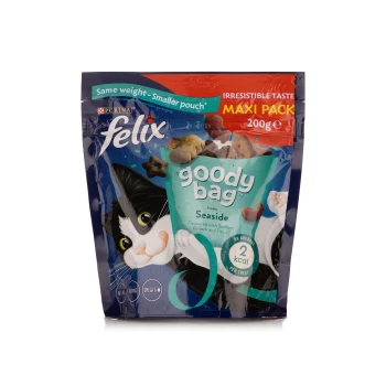 Felix Goody Bag Seaside cat treats, 200g, with a playful black and white cat and "2 kcal per treat" text on the front.
