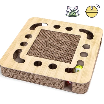 Holzspielzeug für Katzen mit einem gewellten Kartonmittelteil und Löchern für Bälle, mit Symbolen einer Katze und einer Glocke.