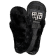 Schwarze Haustierhandschuhe mit einem weichen Kunstfellfutter und verstellbaren Riemen für einen sicheren Sitz, entworfen für Wärme und Komfort.