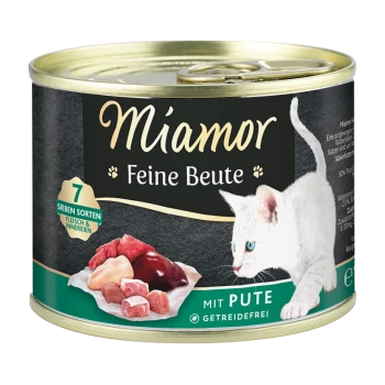 Dose Katzenfutter mit der Aufschrift "Miamor Feine Beute", mit einer weißen Katze und verschiedenen Fleischstücken. Der Text hebt "7 Sorten" und "mit Pute" hervor.