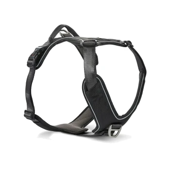 Verstellbares gepolstertes schwarzes Hundegeschirr mit reflektierendem Besatz, Metall-D-Ring und Schnellverschluss-Schnallen.
