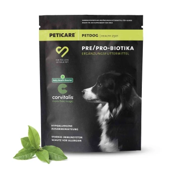 Schwarze Haustierfuttertüte mit der Aufschrift "PETICARE PETDOG HEALTH 2501 PRE/PRO-BIOTIKA", die das Profil eines Hundes zeigt, mit Text über Gesundheitsvorteile und Inhaltsstoffe.