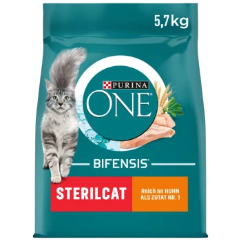 Purina ONE Bifensis Katzenfutterbeutel, 5,7 kg, mit einer flauschigen grauen Katze auf der Vorderseite und dem Text "Sterilcat" und "Reich an Huhn als Zutat Nr. 1."