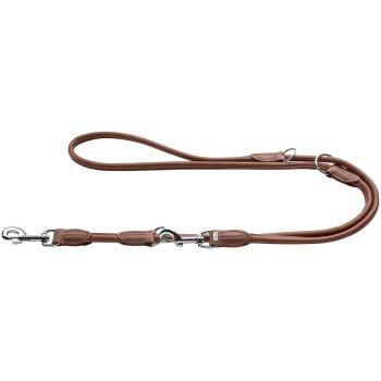 Braune Leder-Hundeleine mit Metallclips und Ringen, mit einem eleganten Design und gepolsterten Griffen für Komfort.