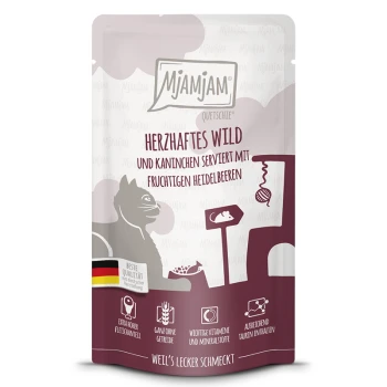 Mjamjam-Tüte: 'Herzhaftes Wild und Kaninchen serviert mit fruchtigen Heidelbeeren' Katzenfutter, deutsches Qualitätszeichen und Symbole.