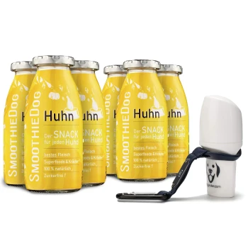 Gelbe Smoothieflaschen mit den Aufschriften "Huhn" und "SmoothieDog" für Hunde, mit Text über natürliche Zutaten und einer weißen Haustierwasserflasche.