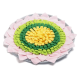 Buntes Haustierschnüffelmatte in Blumenform, mit Schichten aus grünem, gelbem und pinkem Stoff zum Verstecken von Leckereien.