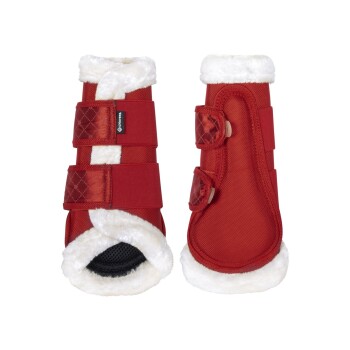 Rote Haustier-Stiefel mit weißem Kunstfellfutter und verstellbaren Riemen, entworfen für Komfort und Schutz.