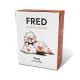 Karton mit Haustierfutter, beschriftet "FRED," mit einem Cartoonhund mit Fliege und Herz, der "Pute mit Kartoffeln" angibt.