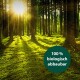 Sonnenlicht, das durch hohe Bäume in einem üppigen Wald filtert, mit einem grünen Kreisüberlagerung, der besagt "100 % biologisch abbaubar."