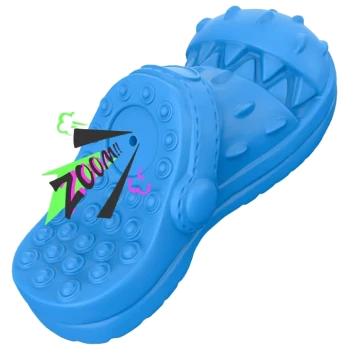 Blaues Gummispielzeug für Haustiere in Form von Flip-Flops, mit Stacheln und einem verspielten "ZOOM!!"-Grafik.