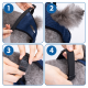 Schritt-für-Schritt-Anleitung zum Anlegen eines blauen Netz-Hundegeschirrs an einem flauschigen grauen Hund, die Handplatzierungen und Schnallenanpassungen zeigt.