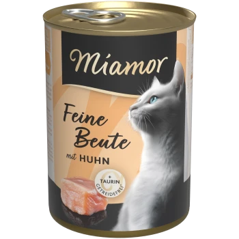 Miamor kattenvoerblik met opschrift 'Feine Beute mit Huhn' met afbeelding van een witte kat, een stuk kip en 'Taurin Getreidefrei'