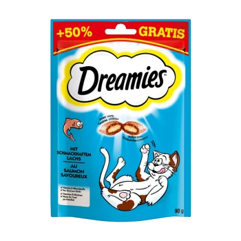 Dreamies Katzenleckerlipackung mit einer verspielten Katzenillustration, mit Text, der "mit schmackhaften Lachs" und "+50% GRATIS" hervorhebt.