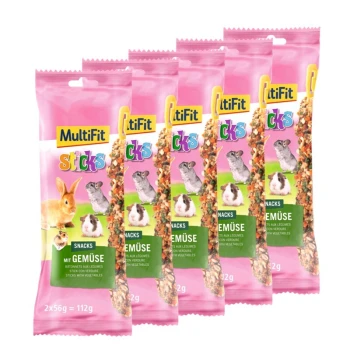 MultiFit-Sticks Snackverpackung für kleine Haustiere, mit Bildern eines Kaninchens, Chinchillas und Meerschweinchens, mit dem Text "Snacks mit Gemüse".