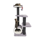 Zwei getigerte Katzen spielen auf einem mehrstöckigen grauen Kratzbaum mit einem gemütlichen Versteck, Kratzpfosten und einem baumelnden Spielzeug.