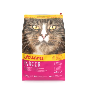 Josera Indoor Katzenfutter für erwachsene Katzen mit Nahaufnahme eines Katzenkopfes, beschriftet mit „Besonders lecker mit köstlichem Seefisch“, 10 kg.