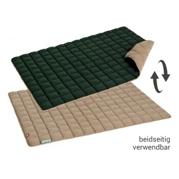 Eine beige Haustiermatratze mit einem gesteppten Design, beschriftet 'Doctor Bark', mit Angaben zur Haltbarkeit, Hygiene und Waschbarkeit bis zu 95°C.