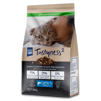 NutriQM Tastyness² Katzenfutterbeutel mit einer grauen Katze, beschriftet mit 75% Fleisch, 25% Gemüse, 0% Getreide, 500g Nettogewicht.