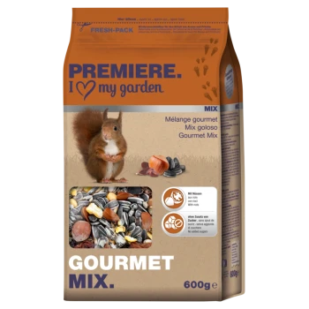 Eine 600g Tüte "Premiere I Love My Garden Gourmet Mix" für Haustiere, mit einem Eichhörnchen auf der Vorderseite, mit einer Mischung aus Samen und Nüssen.