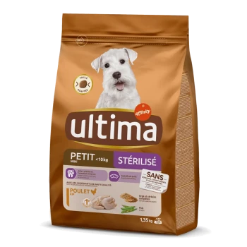 Sac brun de nourriture pour chien Ultima pour chiens stérilisés de petite taille de moins de 10 kg, avec un chien blanc souriant sur le devant, et un texte détaillant les ingrédients.