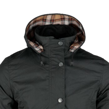 Schwarze Haustierjacke mit kariert gefütterter Kapuze und Druckknöpfen, entworfen für Wärme und Stil.