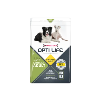 Hondenvoer verpakking met het merk "Opti Life", kip en rijst smaak, geschikt voor middelgrote volwassen honden (10-25 kg), met afbeeldingen van twee honden.
