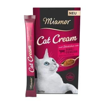 Verpakking van Miamor Cat Cream met een witte kat met blauwe ogen, gelabeld 'mit Stückchen von Rind+Gemüse' (met stukjes rundvlees+groenten).