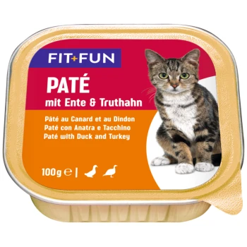 Emballage de nourriture pour chat mettant en vedette un chat tigré, étiqueté "PATÉ mit Ente & Truthahn" avec des traductions en français et en italien, 100g.