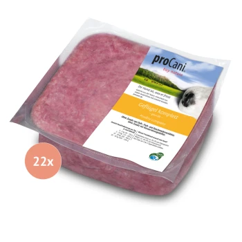 Geflügel komplett 22x500 g Verpackung des proCani "Geflügel komplett" Haustierfutters, das pinkes Fleisch und ein Etikett mit Nährwertangaben vor einer Naturkulisse zeigt.
