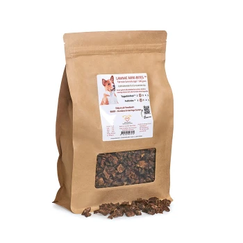 Braune Papiertüte mit 'Lamme Mini Bites' Hundeleckerlis, 500g, mit einem Fenster, das die Leckerlis im Inneren zeigt, und einem Foto eines Hundes auf dem Etikett.