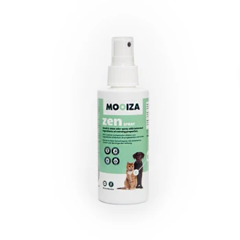 Flasche Mooiza Zen Spray, ein beruhigendes Geruchsspray für Haustiere, mit einer Illustration von Hund und Katze, mit Angaben zu botanischen Inhaltsstoffen.