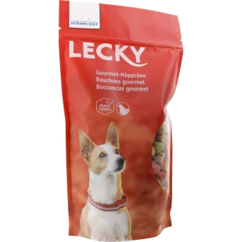 Rote Verpackung von LECKY Gourmet-Hundeleckerlis mit einem Hund mit Halsband, beschriftet mit "Gourmet-Häppchen" und "Bouchées gourmet."