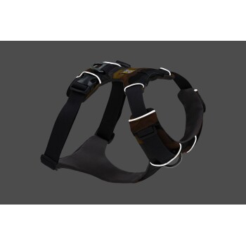 Ein braunes und schwarzes verstellbares Hundegeschirr mit gepolsterten Riemen und einem Metall-D-Ring zur Leinenbefestigung, auf einem grauen Hintergrund präsentiert.